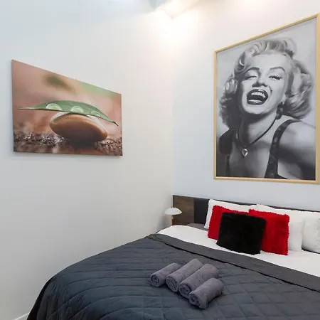 Exclusive Marilyn In The Heart Of Апартаменты Будапешт